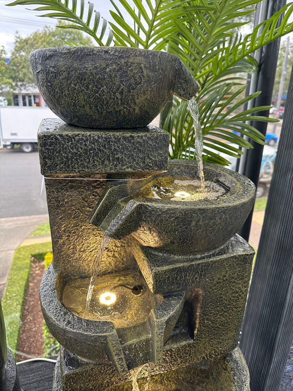 SURABAYA Multi Drop Water Feature