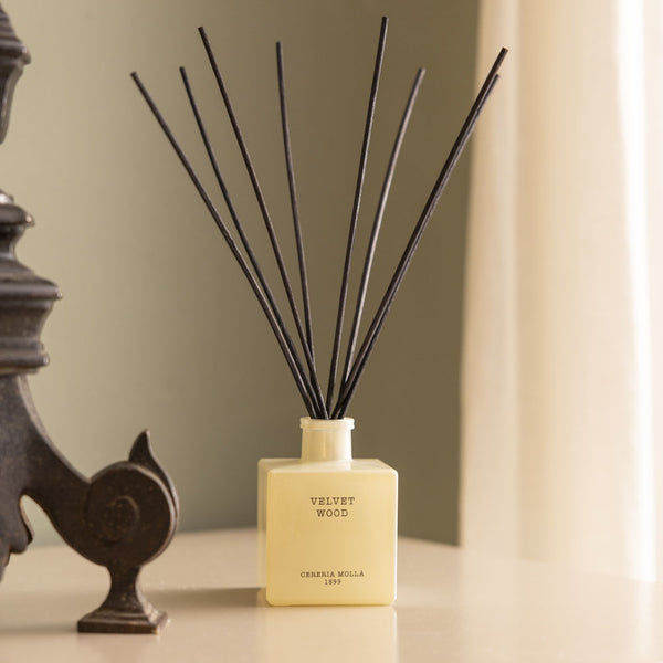 Velvet Wood 100ml Reed Diffuser - Cereria Molla 1899