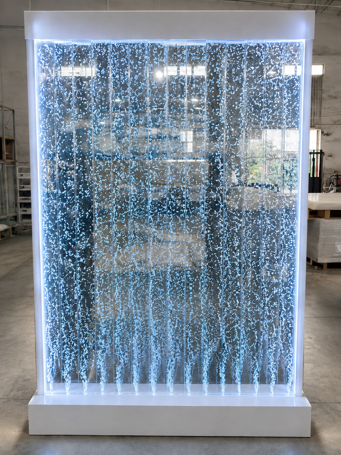 Atlantis White Luxe Bubble Wall