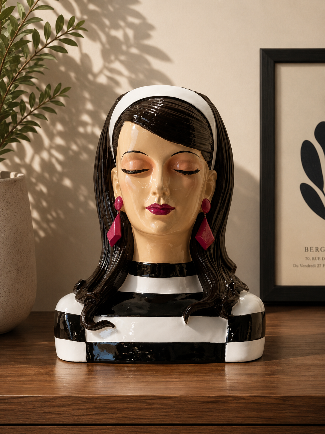Famosa Bust Head with Earrings in Vivid Colours Ceramic Finish