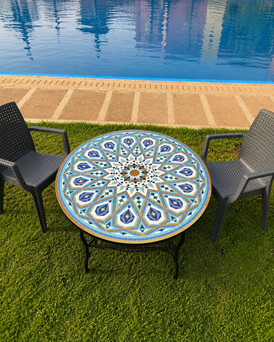 Mosaic Cocktail and dining Tables for Outdoor & Indoor round 100% handcrafted from Moroccan tiles