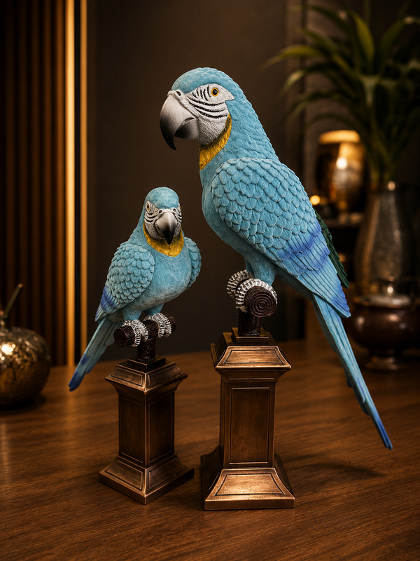 Blue & Gold Macaws Real Look & Feel Set 2