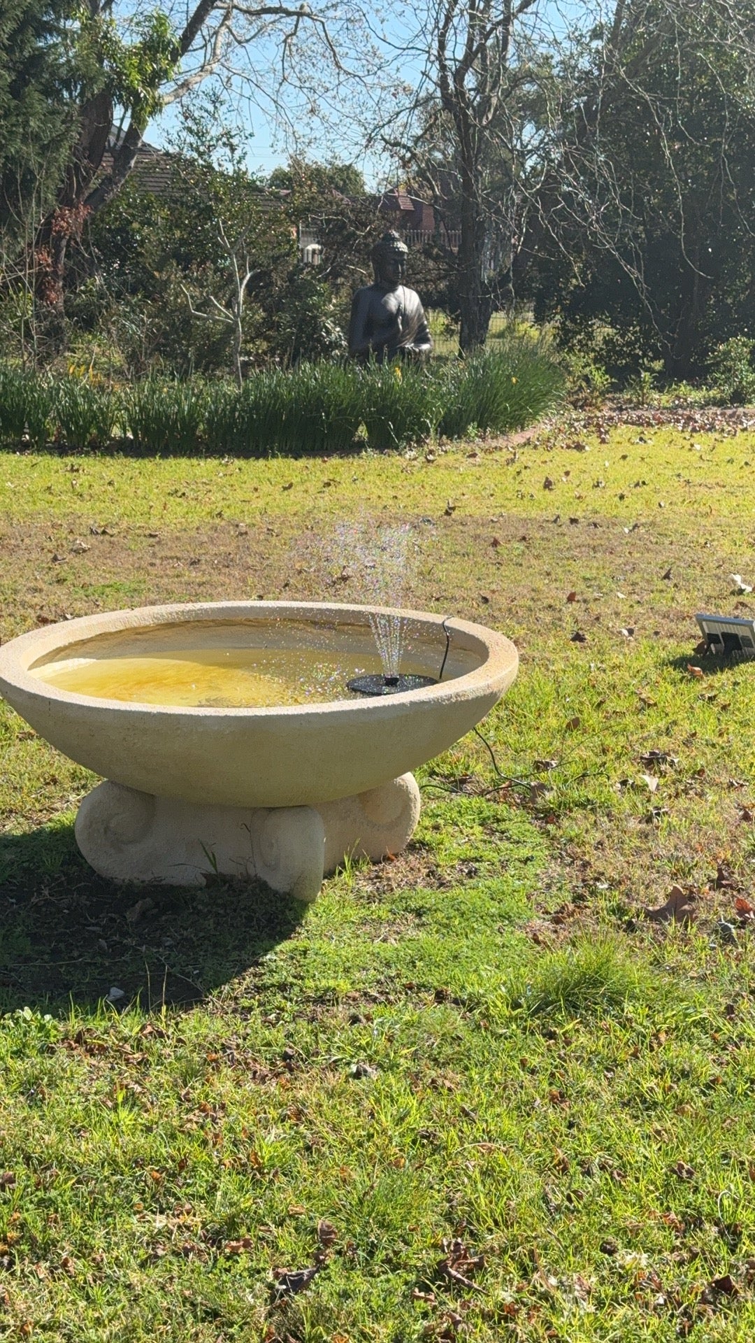 Tesoro Round Fountain 120cm Diameter Largest of Its Kind Outdoor & Indoor Electric or Solar
