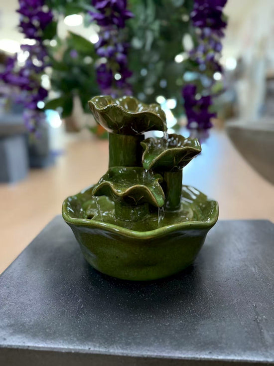 Leaves Porcelain Table Fountain