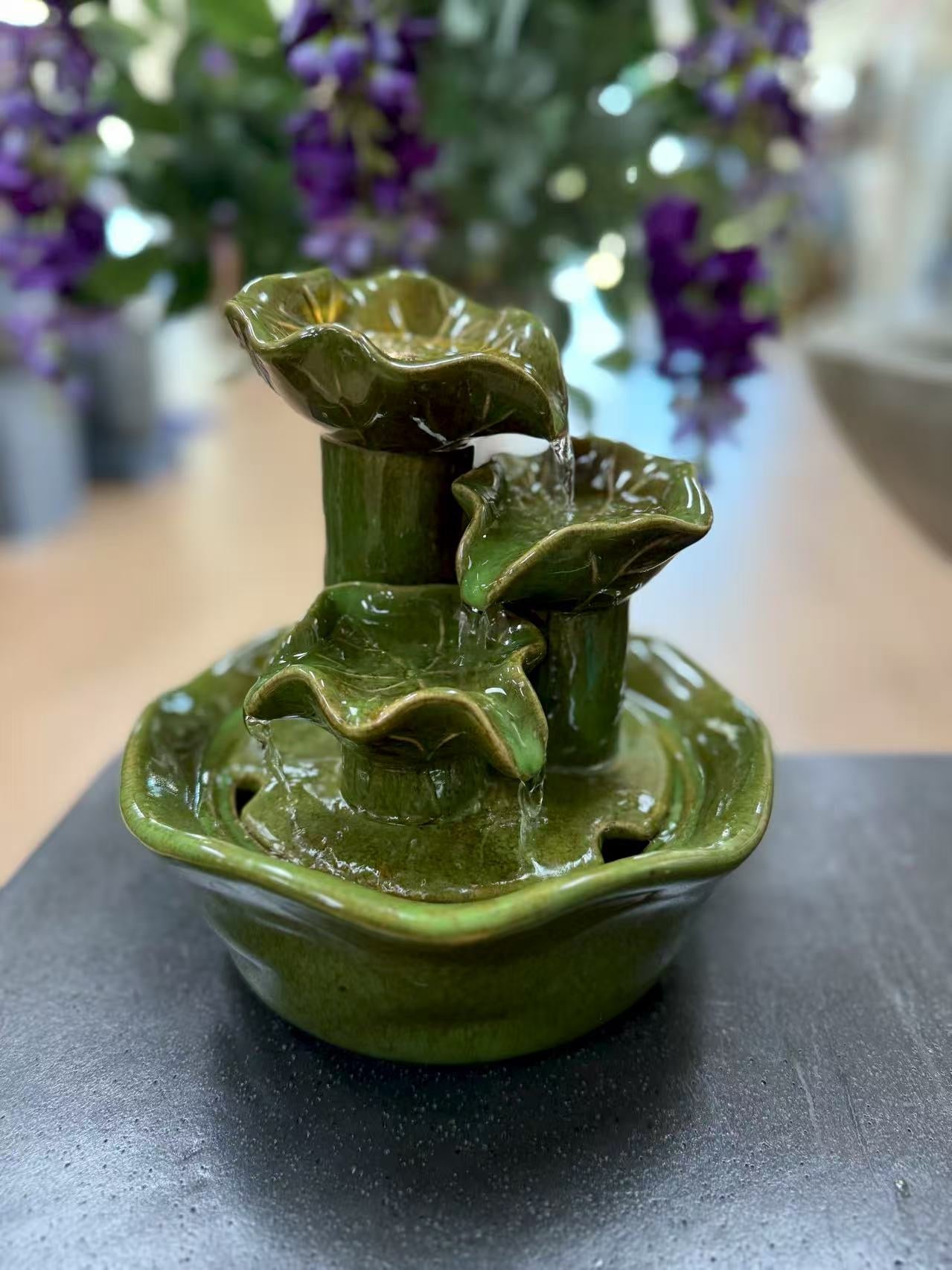 Leaves Porcelain Table Fountain