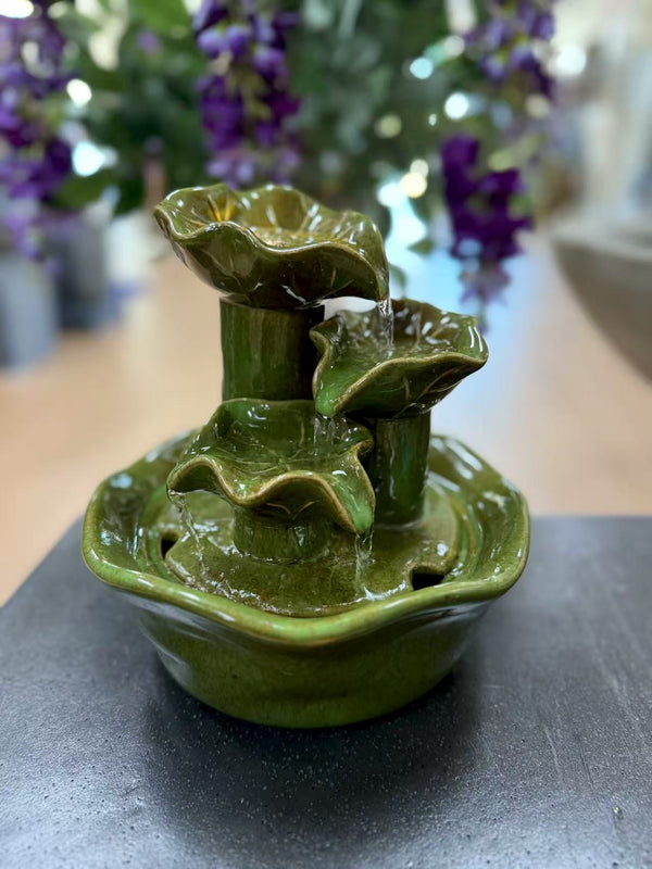 Leaves Porcelain Table Fountain