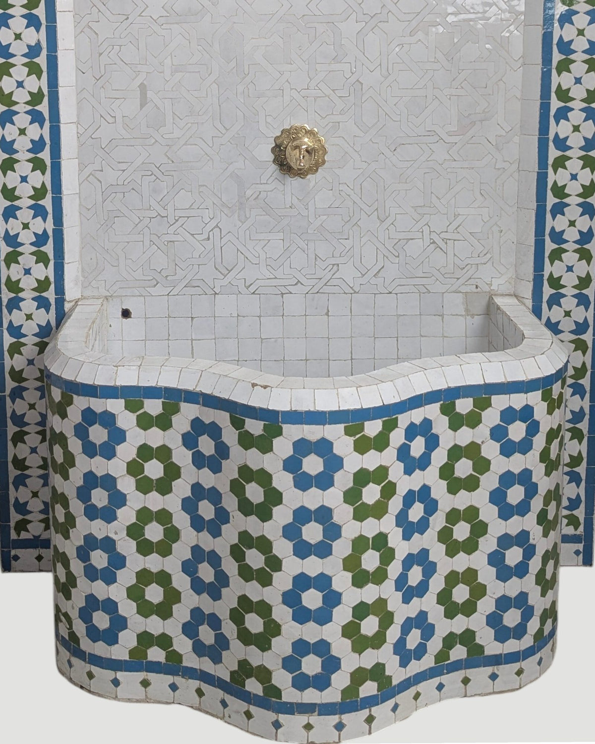Zellige Fountain MF0027