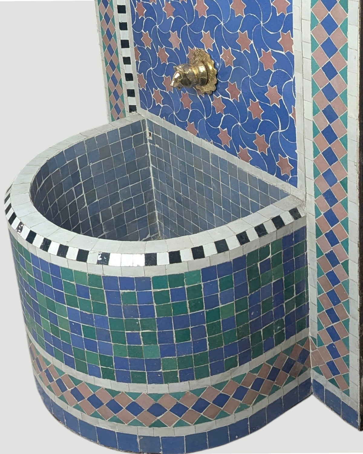 Zellige Fountain MF0028
