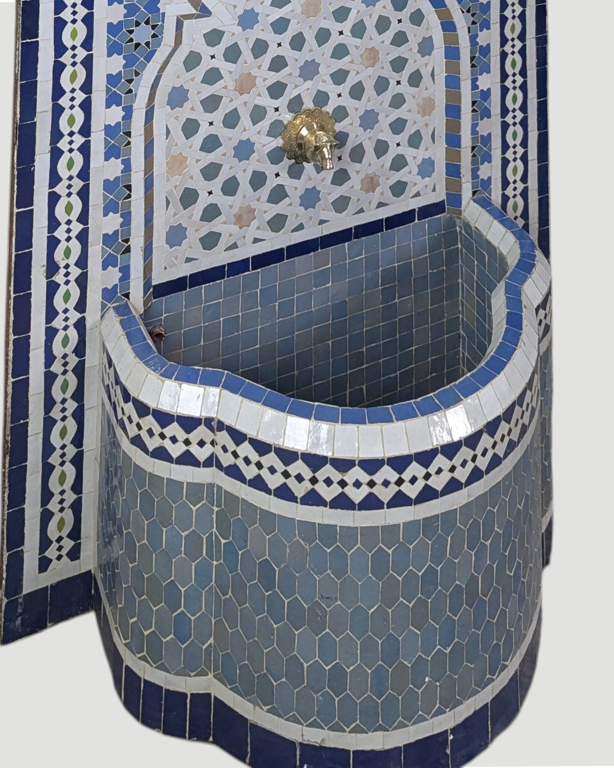 Zellige Fountain MF0150