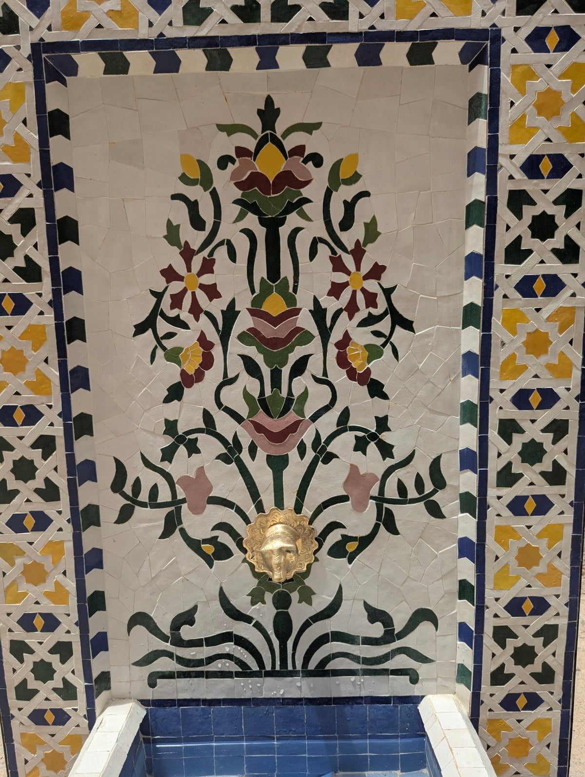 Zellige Fountain MF0125