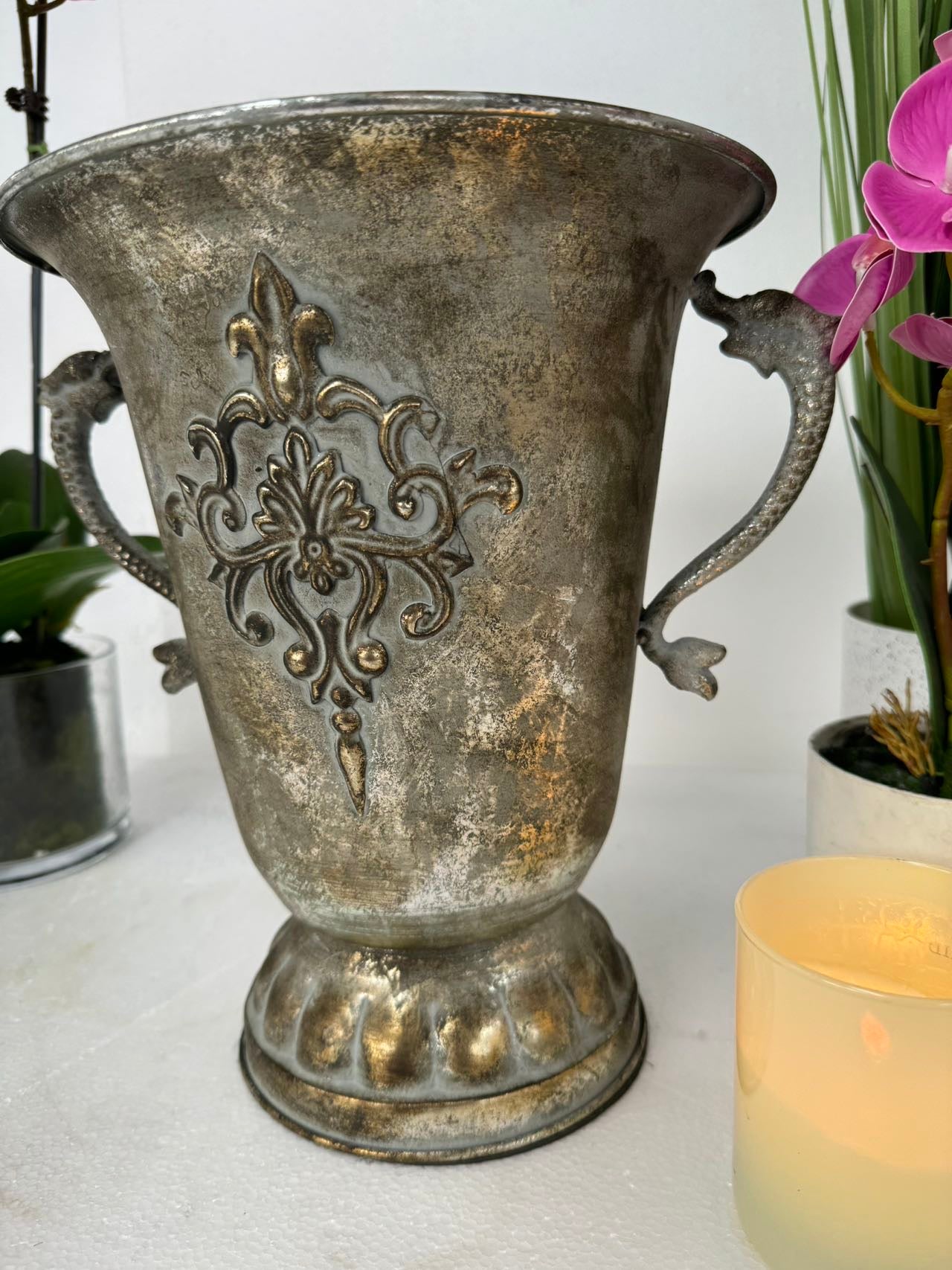 Dragon Vase Metal Ornament Design Summer 2023
