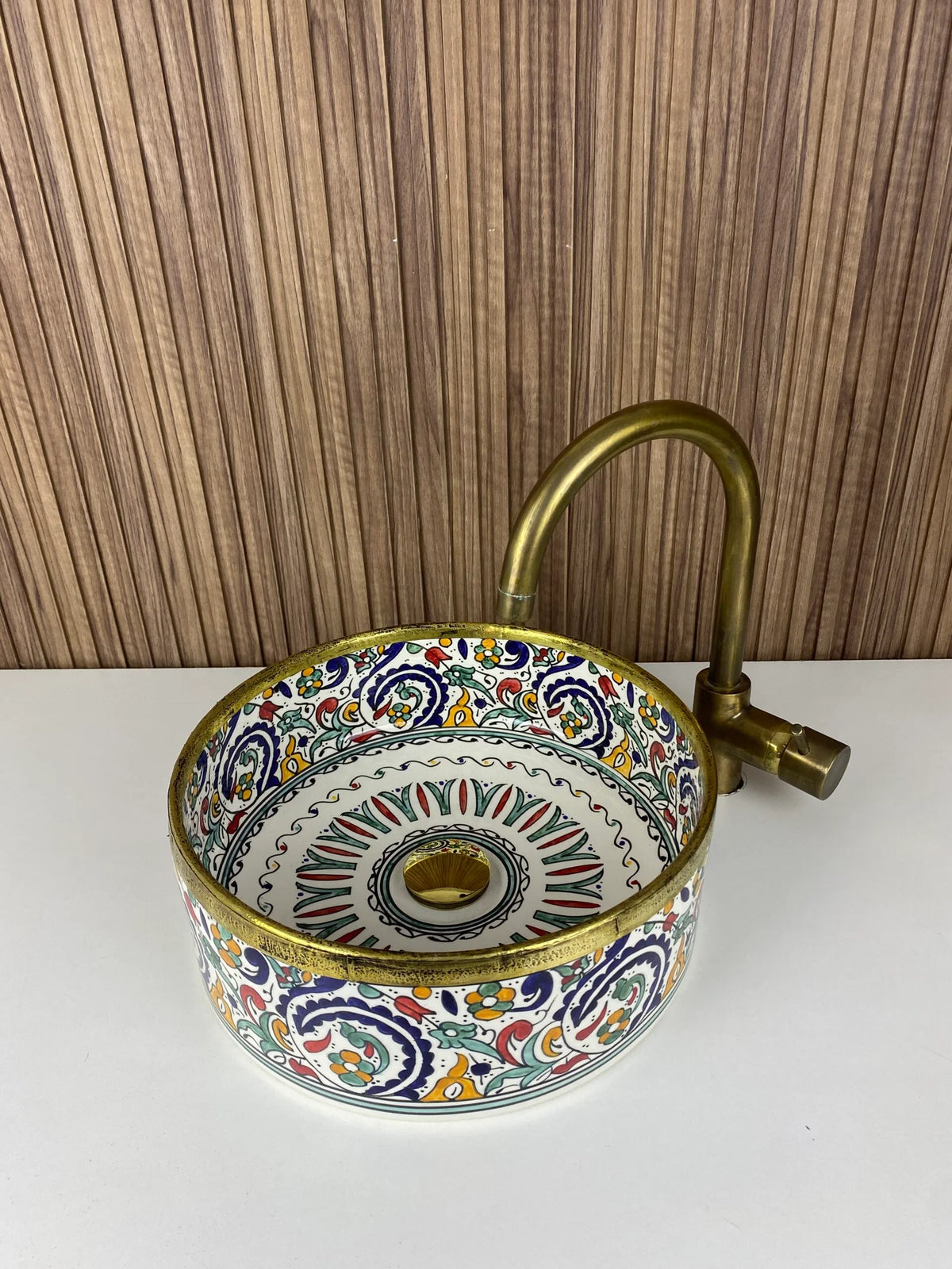 Hand-Painted Ceramic Sink with Brass Rim – Elegant Moroccan Design