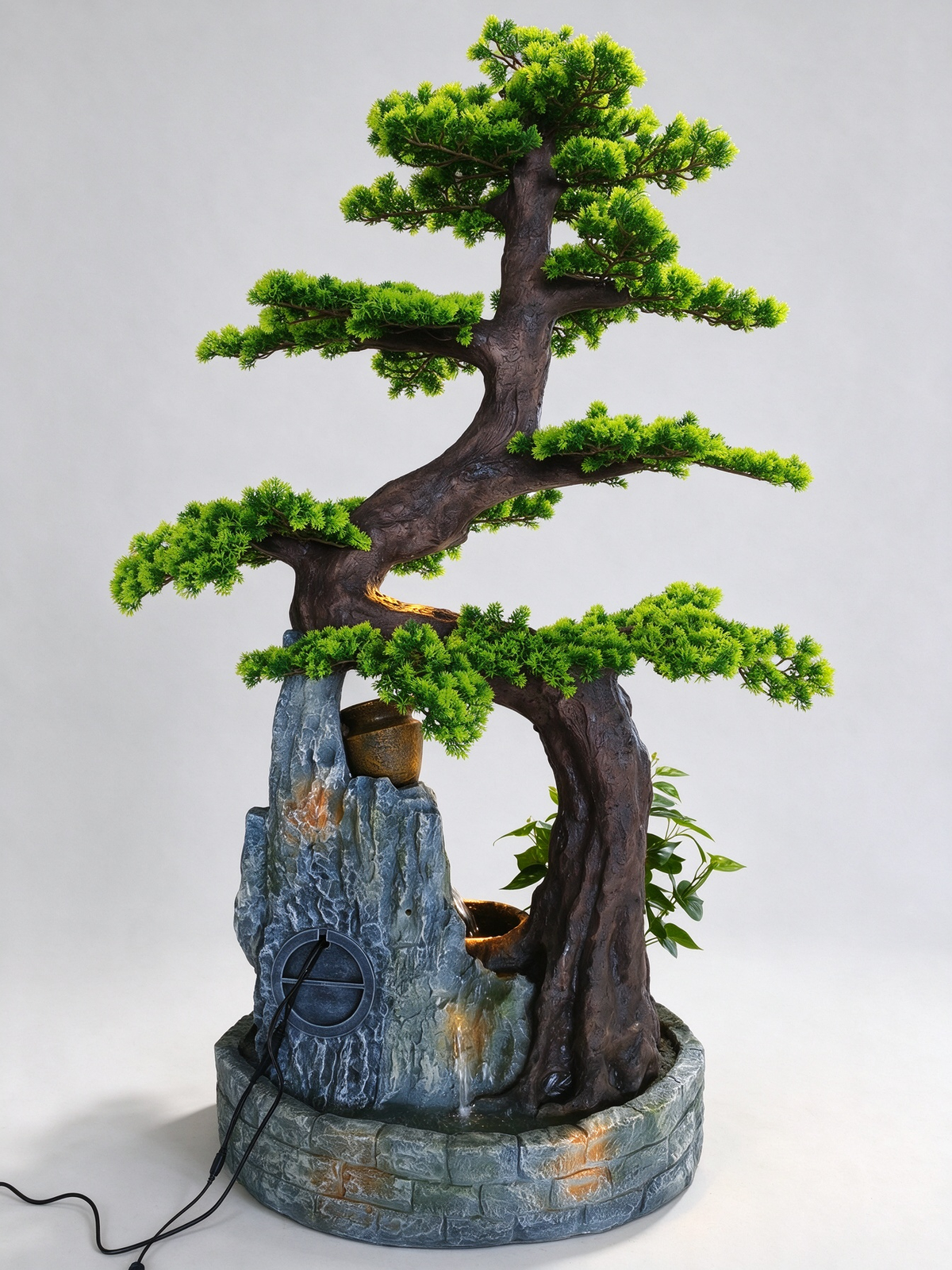 Sabina Bonsai Cascade Fountain – side view with pump cable