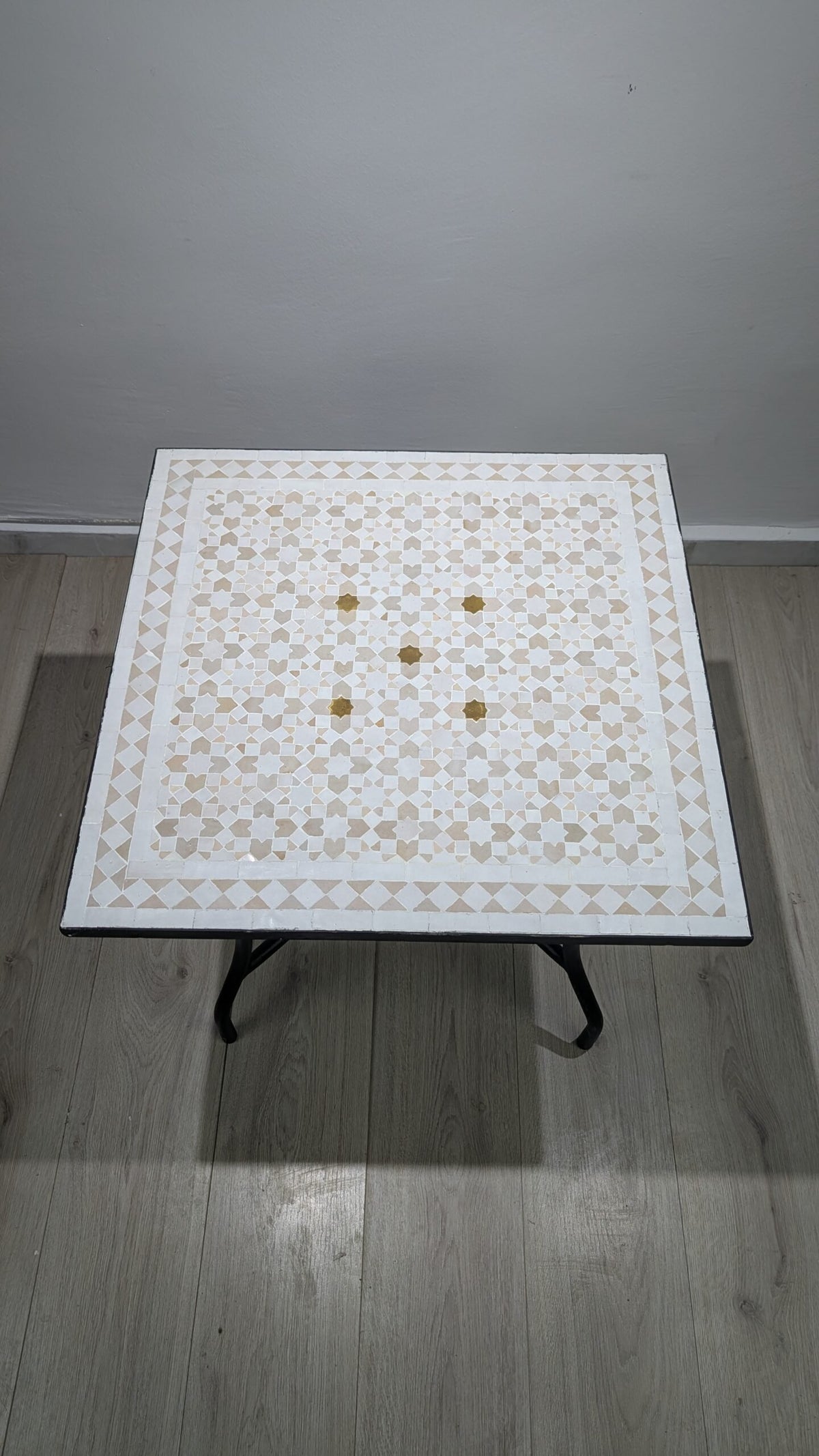 Handmade Moroccan Zellige Mosaic Table — MT0009
