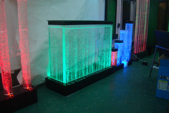 New York Bar Bench Water Feature