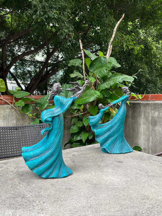 Future Gorgeous Woman & Flying Doves Statue New Sept 2022