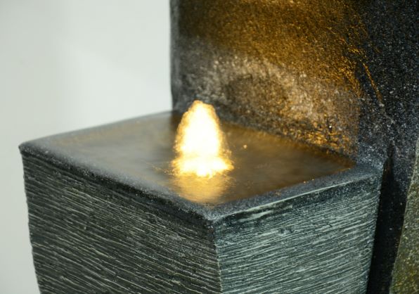 Andora Twisted Fountain ETA