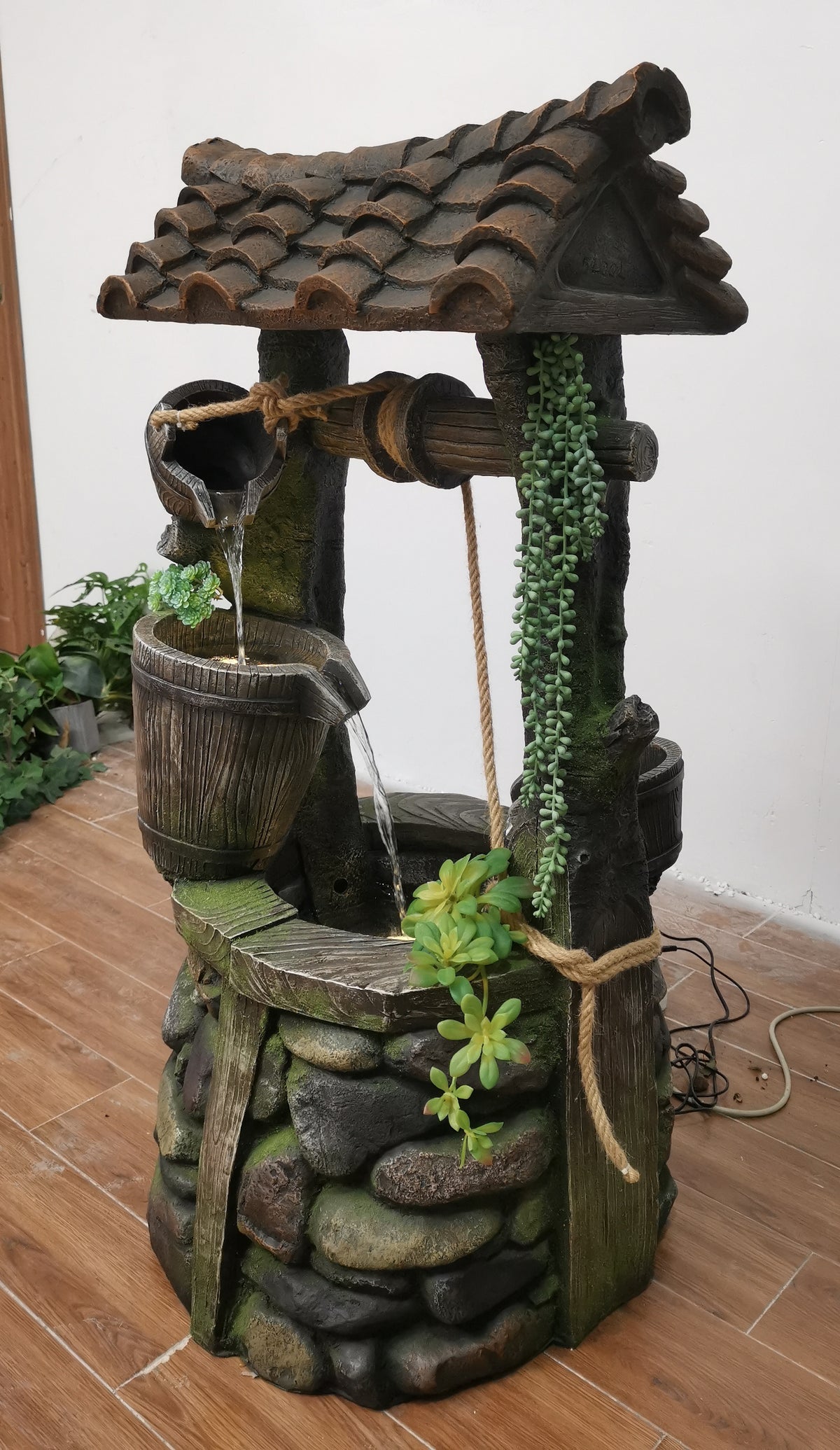 Hermosa Wishing Well Fountain