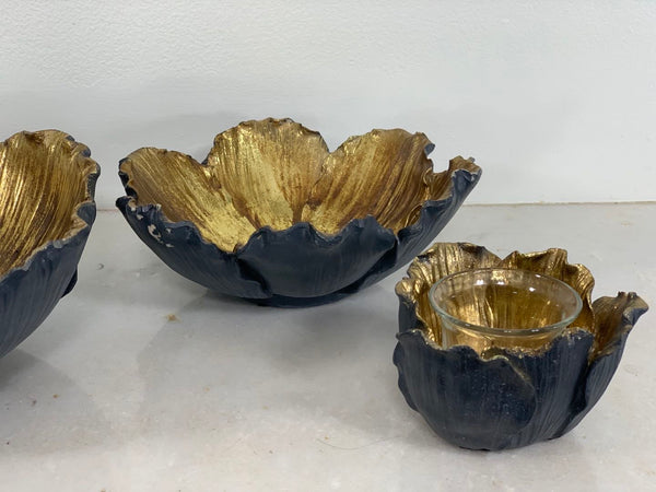 Flower Shaped Set Bowls Black & Gold with Candle Holder