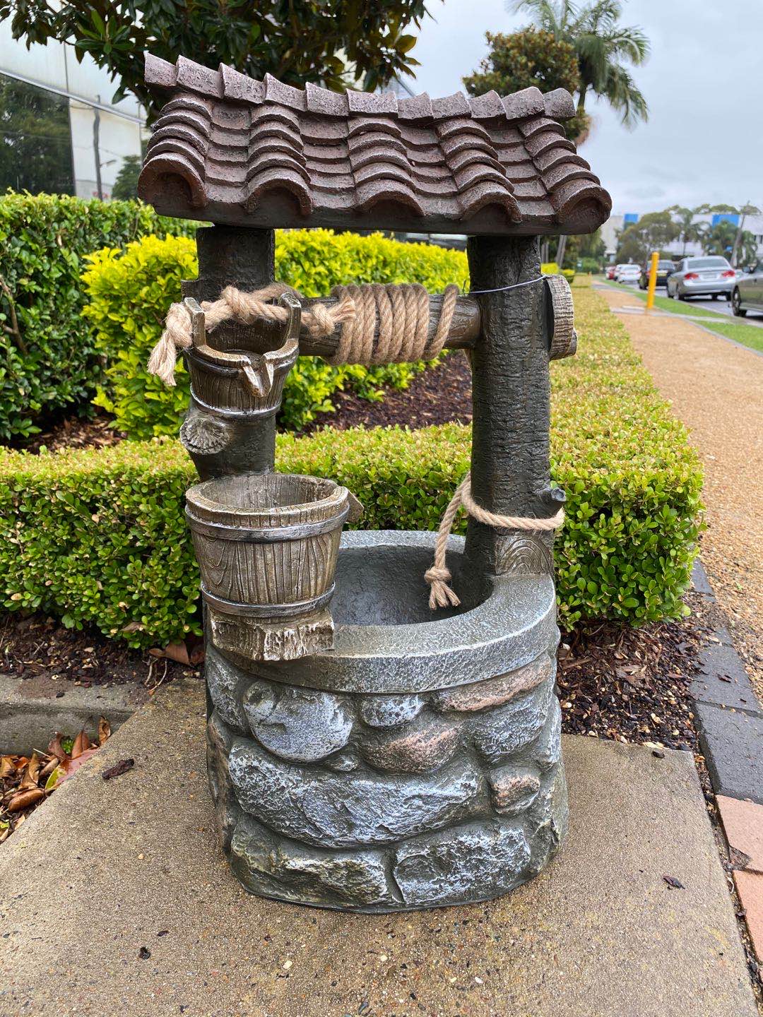 Pozo Cute Wishing Well Fountain