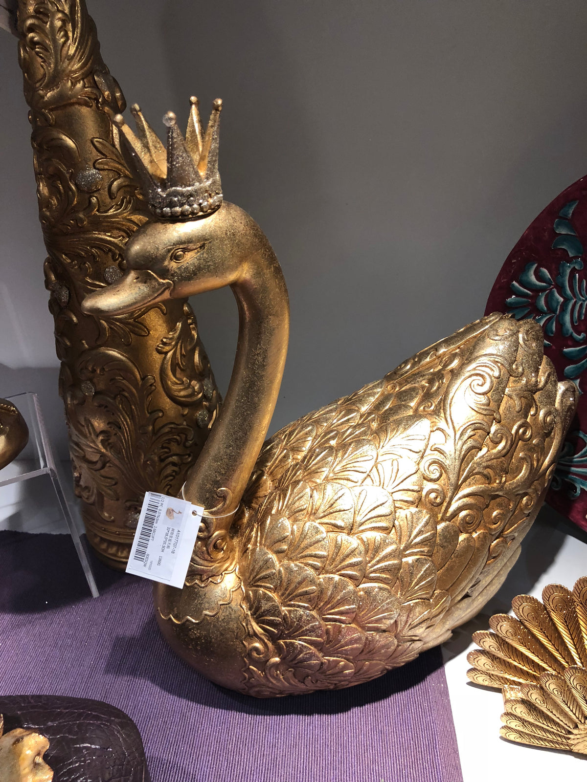 ELEGANCIA QUEEN GOLDEN SWAN DECOR MARVEL