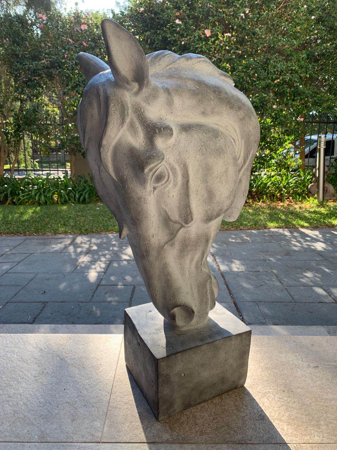 Horse Head Grey Stone Colour Finest Details Gutsy Size Indoor & Outdoor