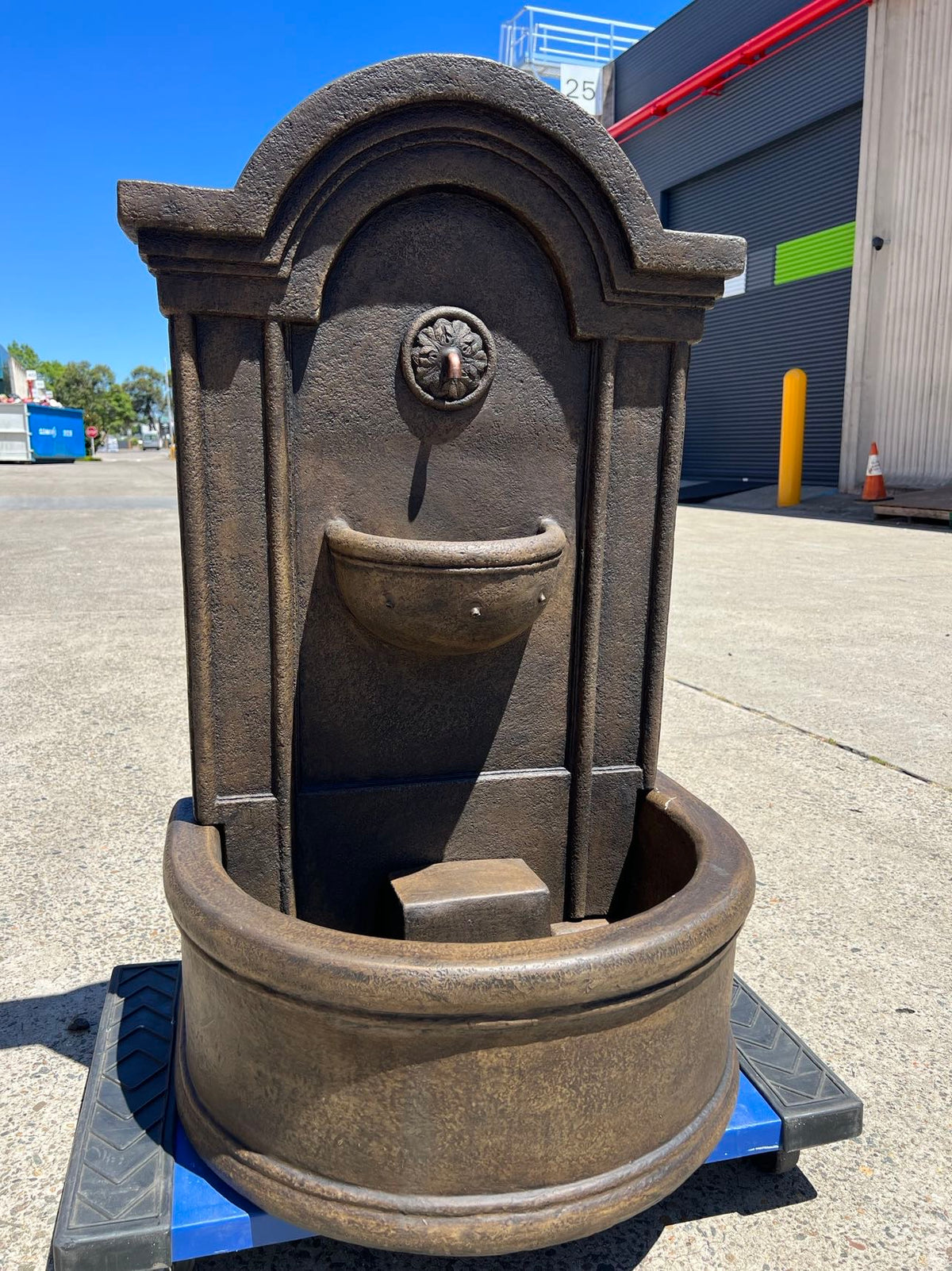 Aldea Spanish Rustic Fountain