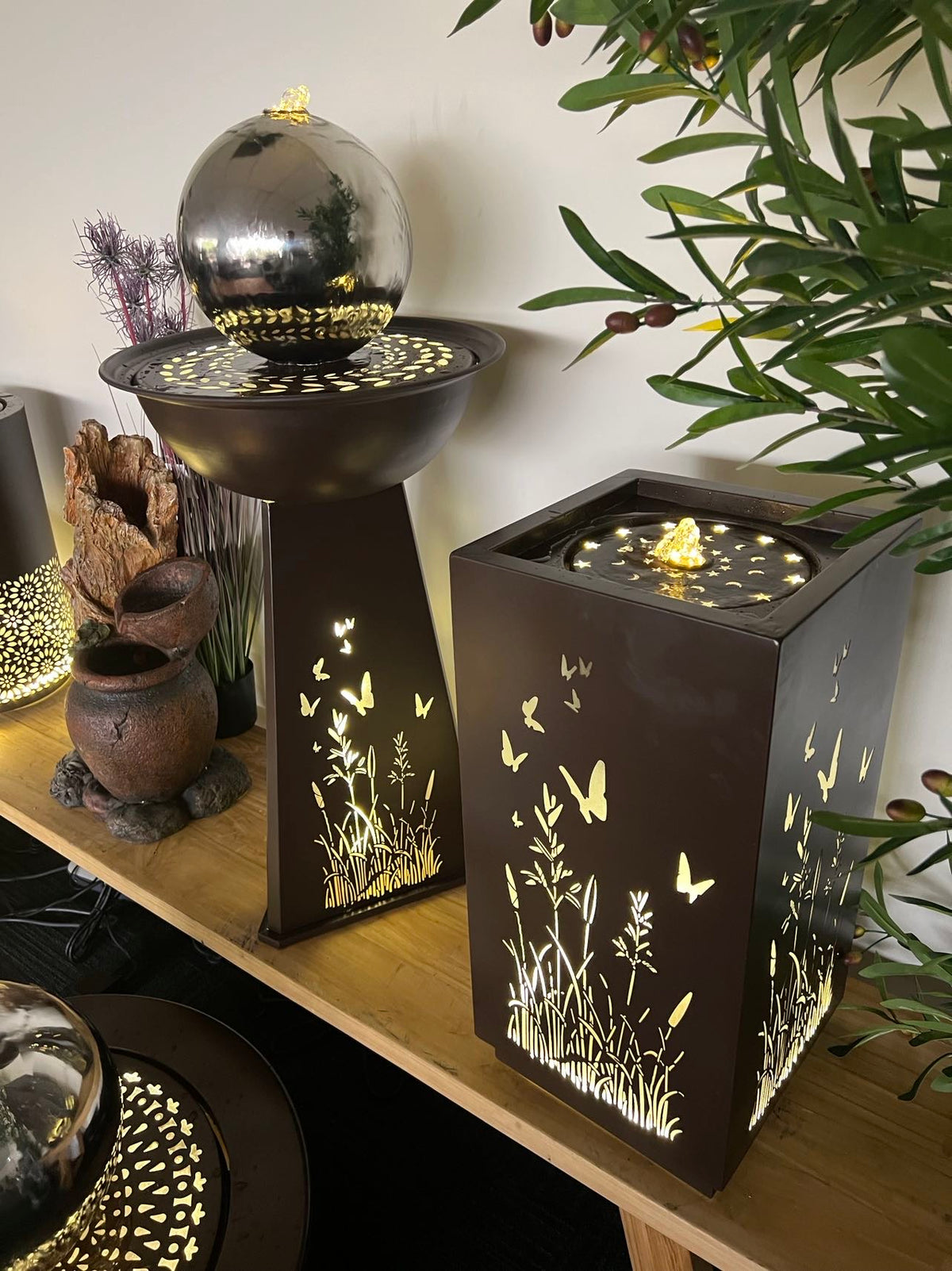 PAMPLONA Metal Outdoor & Indoor Water Feature with Lights and Electric Pump