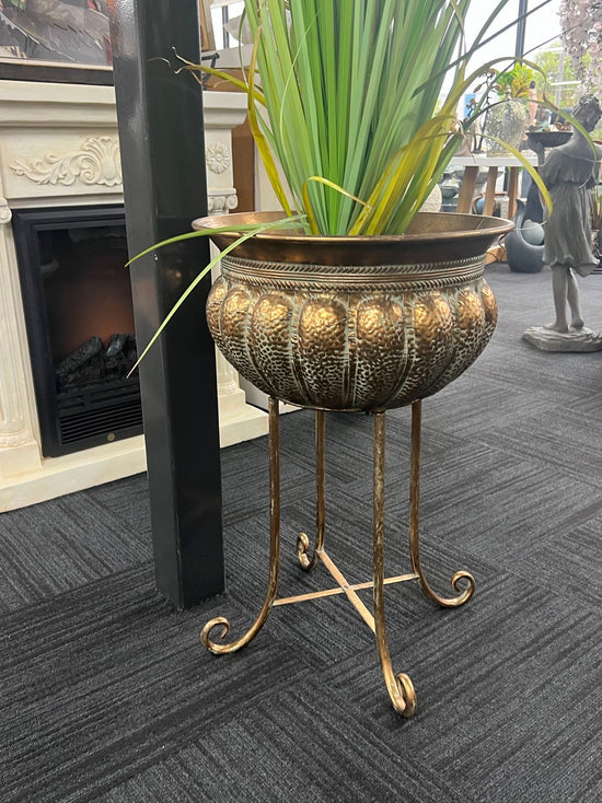 ZENA Standing Metal Planter