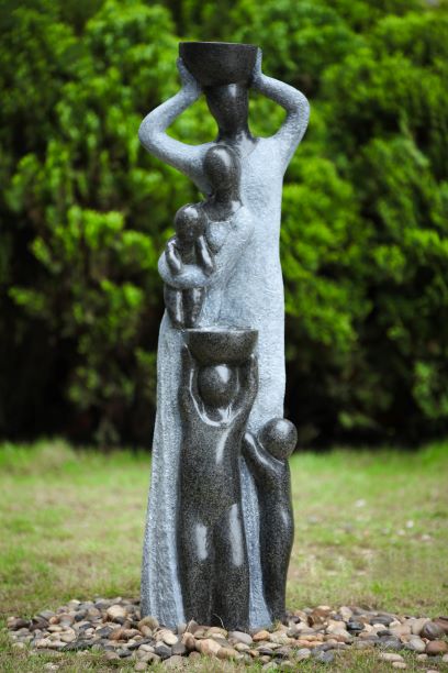 Familia Abstract Fountain