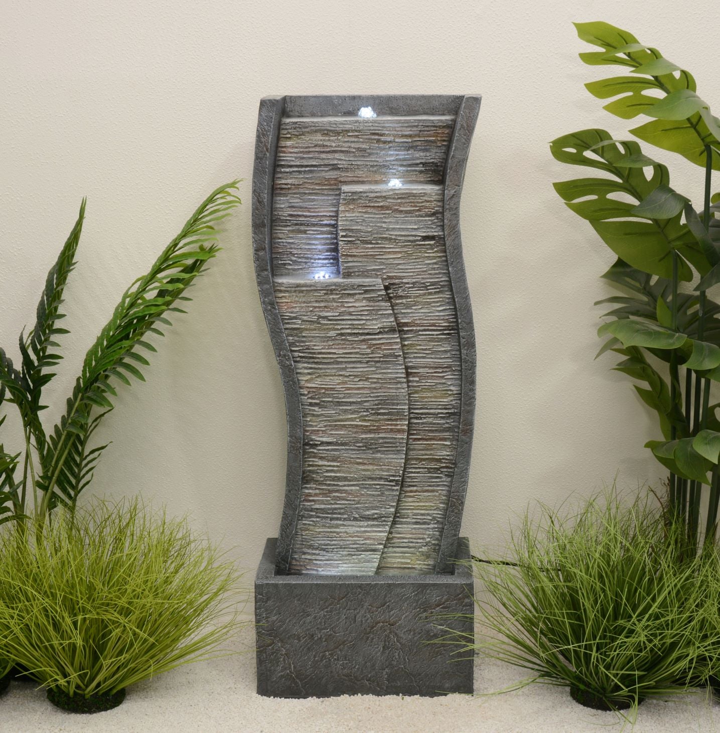 Waikapu  Abstract Rain Water Feature New Summer 2021