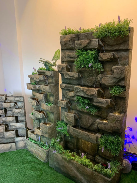 Strada Natural Wall Water Feature