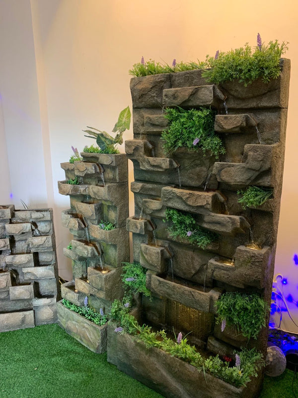 Strada Natural Wall Water Feature