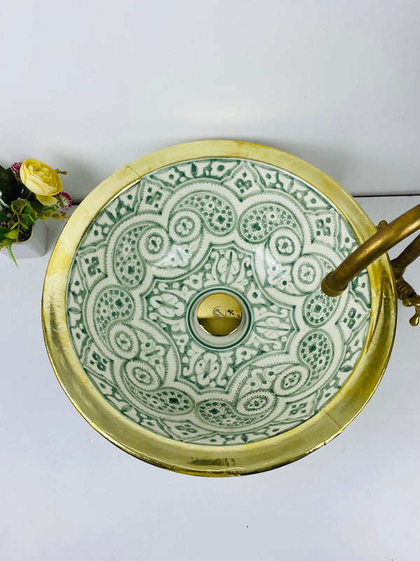 Green bathroom basin Brushed Solid Brass Rimmed sink  - Basin with Mid-Century Modern flair batheroom - london  Farmhouse Basin
