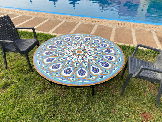 Mosaic Cocktail and dining Tables for Outdoor & Indoor round 100% handcrafted from Moroccan tiles