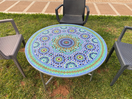 Dining Mosaic table round for outdoor and indoor